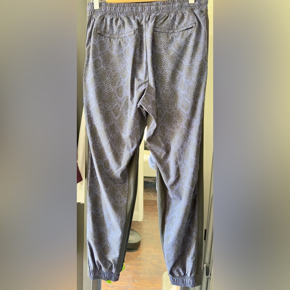 Athleta Brooklyn Jogger Blue Python Print Pants-S… - image 2
